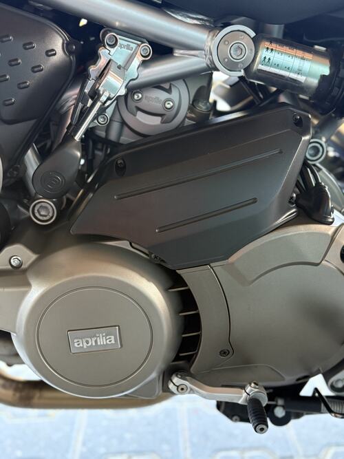 Foto: Aprilia 850 Mana