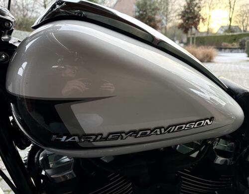 Foto: Harley Davidson FXBR 117 BREAKOUT