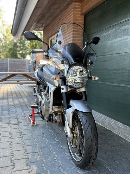 Foto: Aprilia 850 Mana