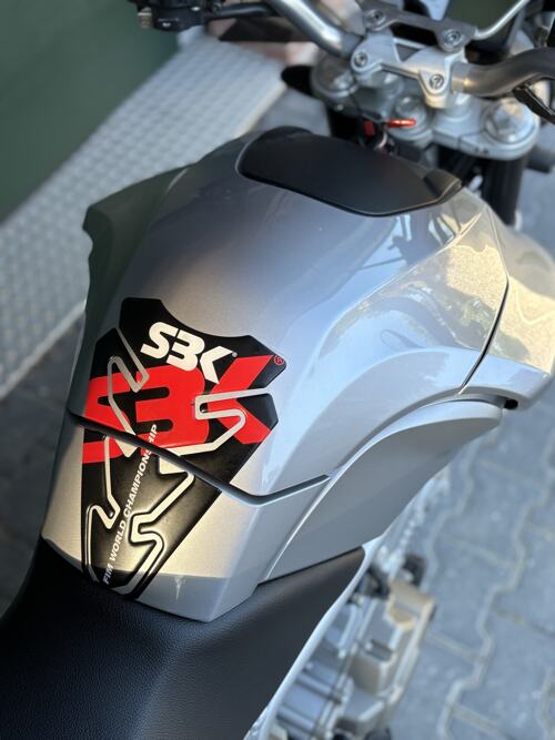 Foto: Aprilia 850 Mana