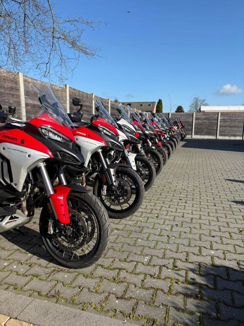Foto: Ducati MULTISTRADA V 4 S ABS/DTC SPORT/TRAVEL/RADAR MTS
