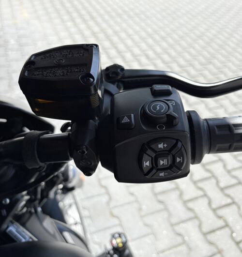 Foto: Harley Davidson 975 S NIGHTSTER SPECIAL