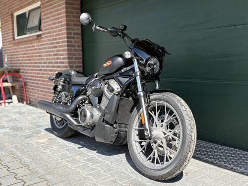 Foto: Harley Davidson 975 S NIGHTSTER SPECIAL