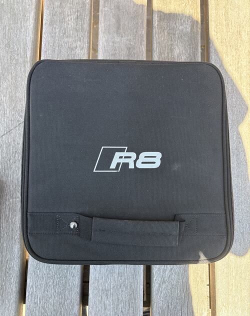 Foto: Audi V8 4.2 FSI QUATTRO R-TRONIC R8