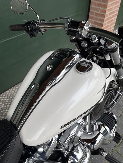 Foto: Harley Davidson FXBR 117 BREAKOUT