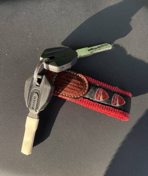 Foto: Ducati 950 cornering ABS/DTC evo/DWC evo/DQS evo Hypermotard