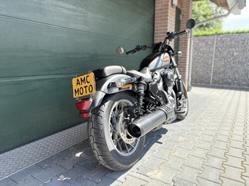 Foto: Harley Davidson 975 S NIGHTSTER SPECIAL