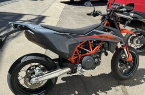 Foto: KTM R 690 SMC
