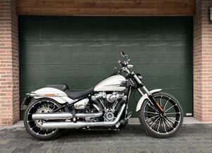 Foto: Harley Davidson FXBR 117 BREAKOUT